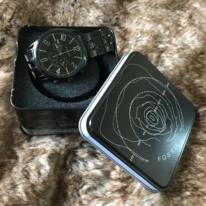 Fossil Men’s Watch, Sleek Black, Water Resistant